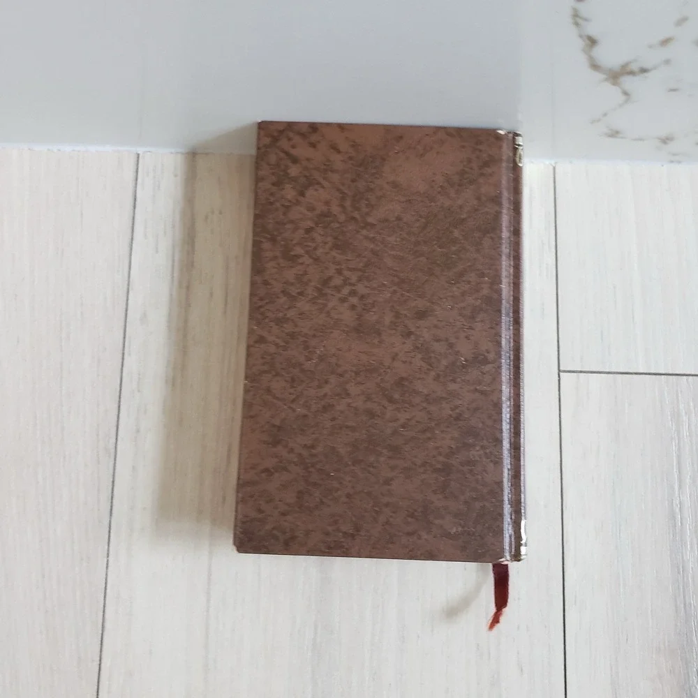 N/A romance treasury